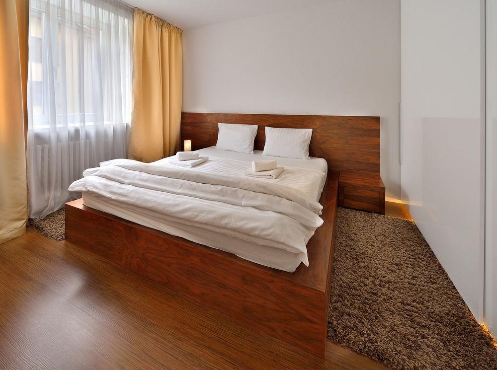 Twin City Rooftop By Ambiente Bratislava Exterior foto